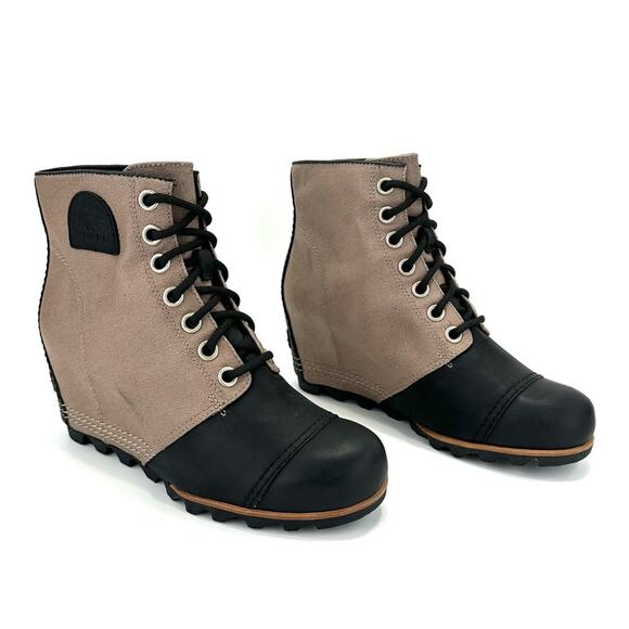 Sorel PDX Black/Tan Wedge Bootie Size 10 Leather/Canvas Waterproof Lace-Up New - Picture 1 of 15